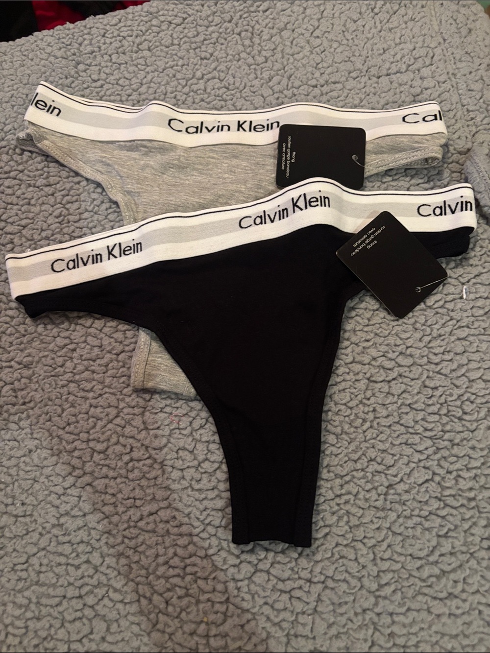 NWT Calvin Klein Black and Heather Gray Cotton Stretch Thongs - 2 Pack